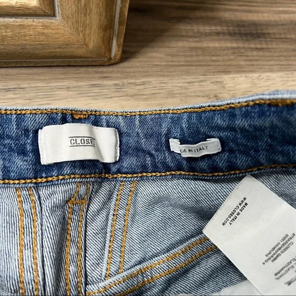 CLOSED Broken Heart High Rise Skinny Jeans Medium Wash sz 26 - Picture 5 of 8